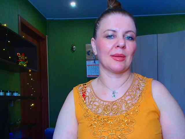 Veronika_Gold webcam