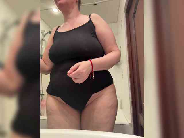 Veronika_Gold webcam