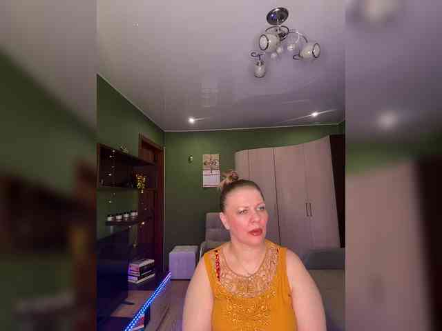 Veronika_Gold webcam
