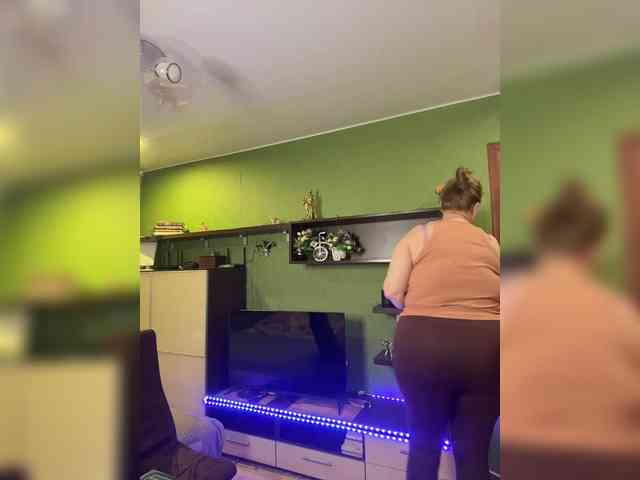 Veronika_Gold webcam