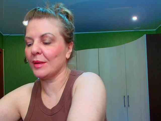 Veronika_Gold webcam