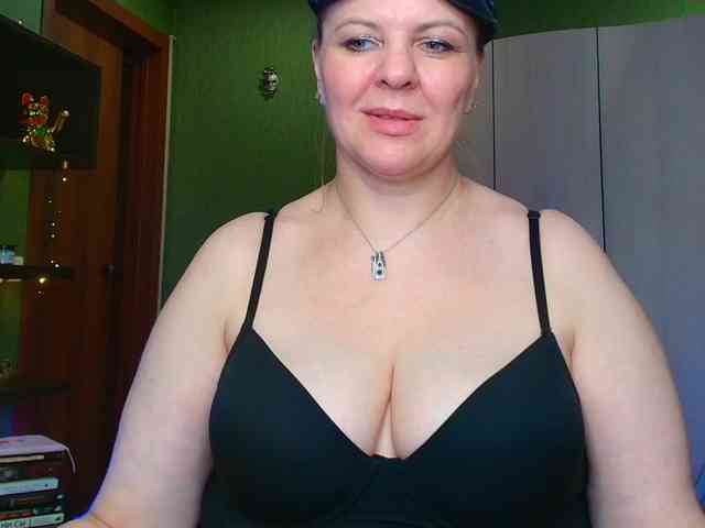 Veronika_Gold webcam