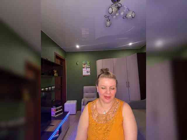 Veronika_Gold webcam
