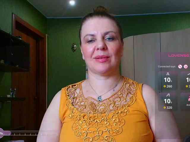 Veronika_Gold webcam