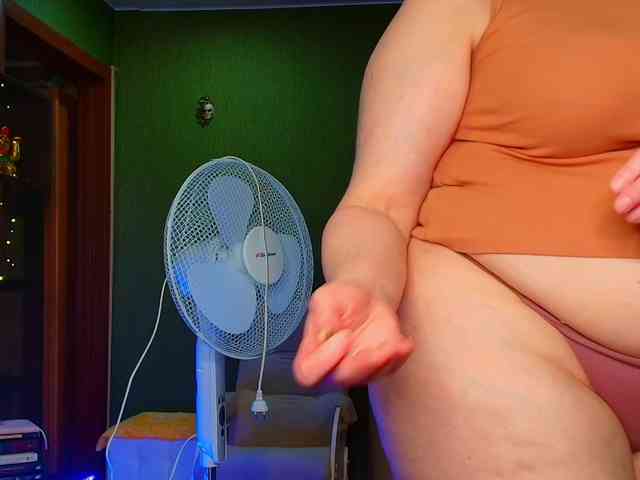Veronika_Gold webcam