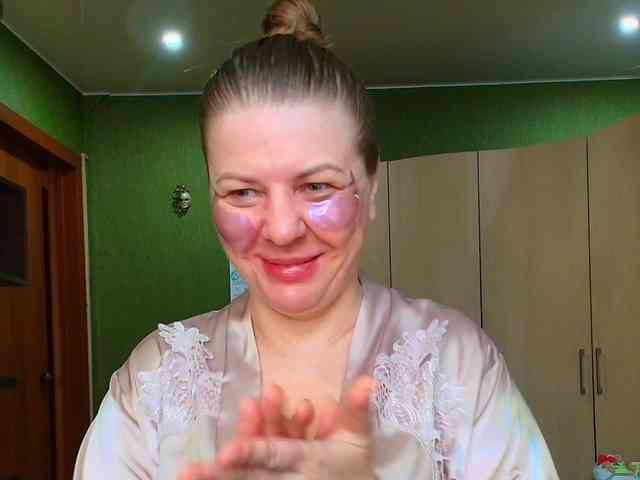 Veronika_Gold webcam