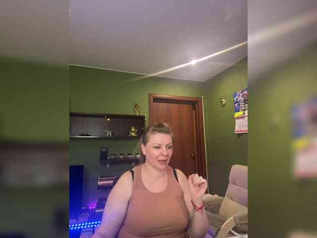 Veronika_Gold webcam