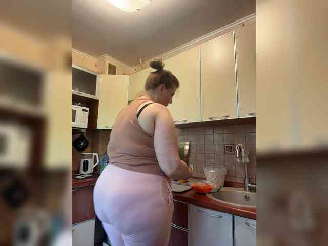 Veronika_Gold webcam