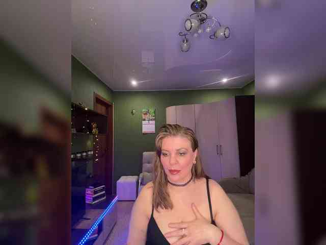 Veronika_Gold webcam