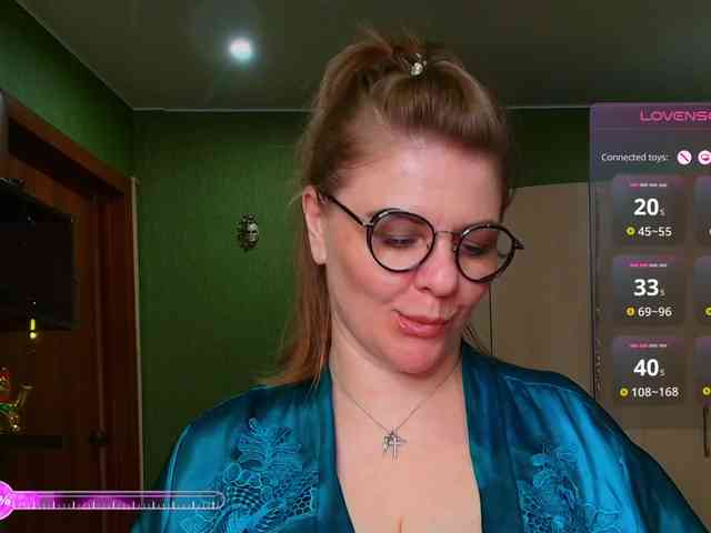 Veronika_Gold webcam