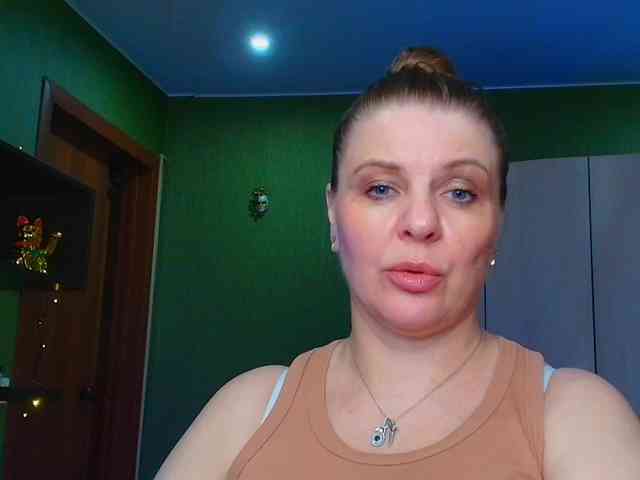 Veronika_Gold webcam
