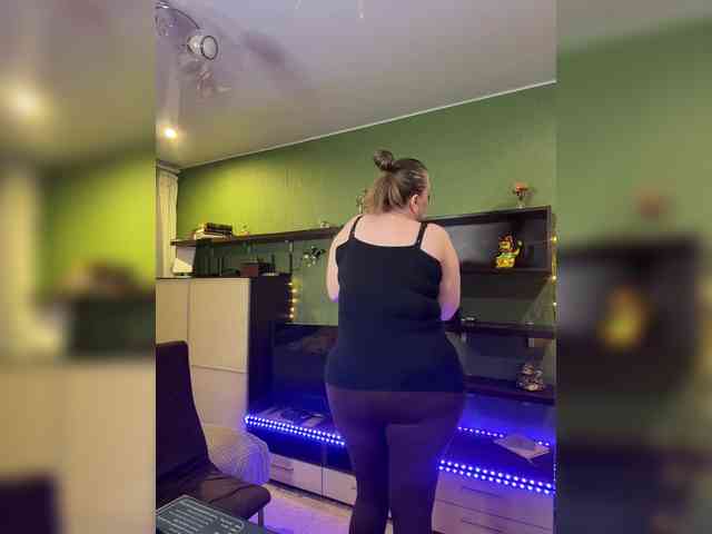 Veronika_Gold webcam