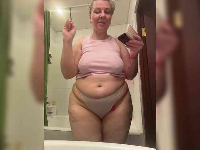 Veronika_Gold webcam