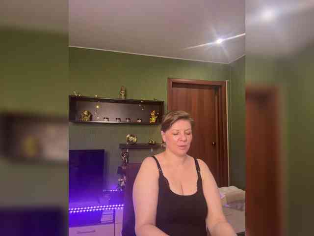 Veronika_Gold webcam