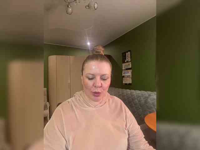 Veronika_Gold webcam