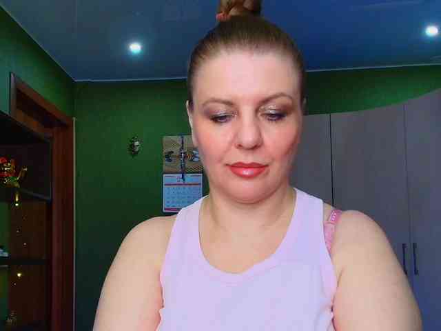 Veronika_Gold webcam