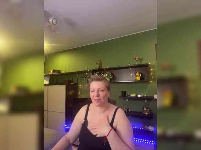Veronika_Gold webcam