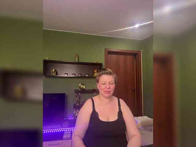 Veronika_Gold webcam