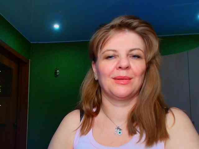 Veronika_Gold webcam