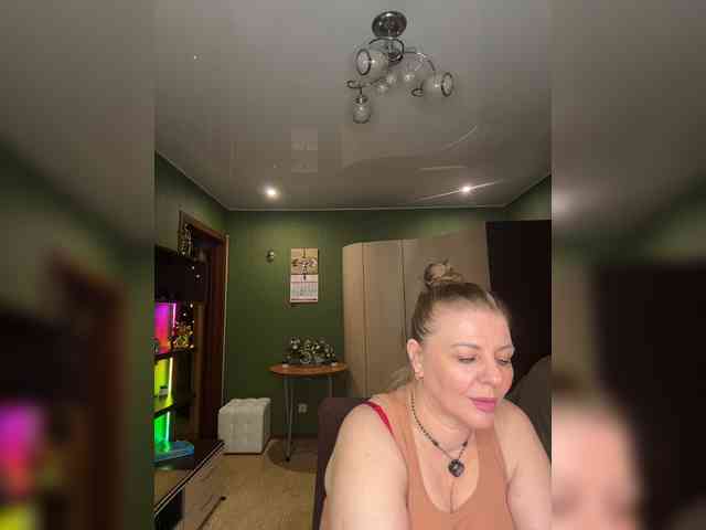 Veronika_Gold webcam