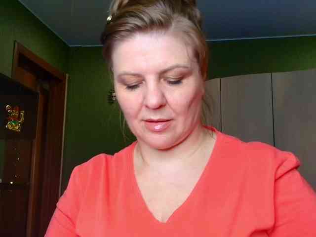Veronika_Gold webcam