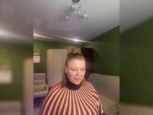 Veronika_Gold webcam
