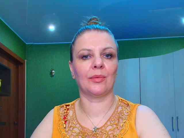 Veronika_Gold webcam