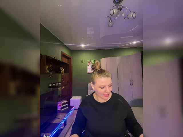 Veronika_Gold webcam