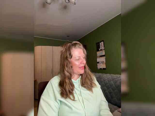 Veronika_Gold webcam