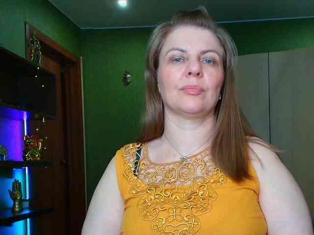 Veronika_Gold webcam