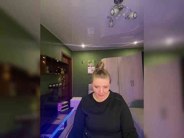 Veronika_Gold webcam