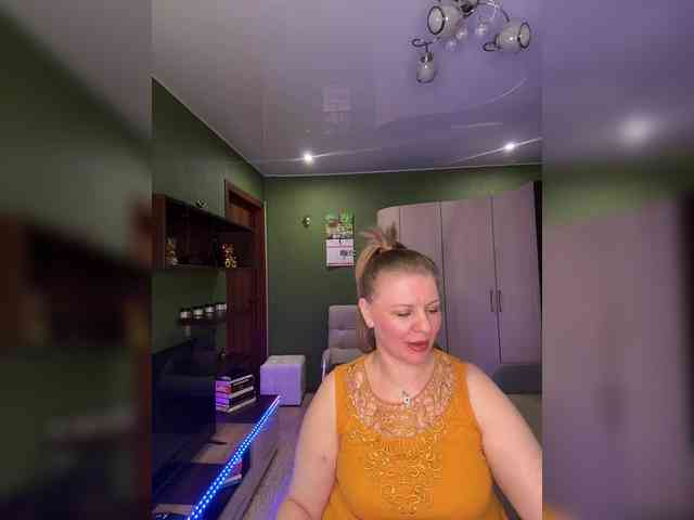 Veronika_Gold webcam