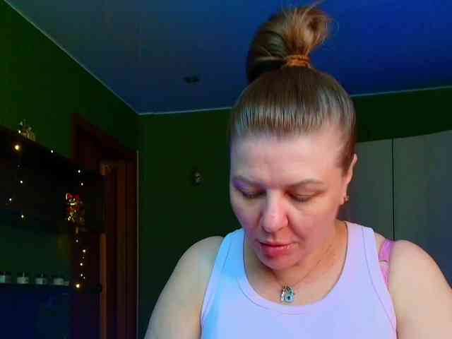 Veronika_Gold webcam