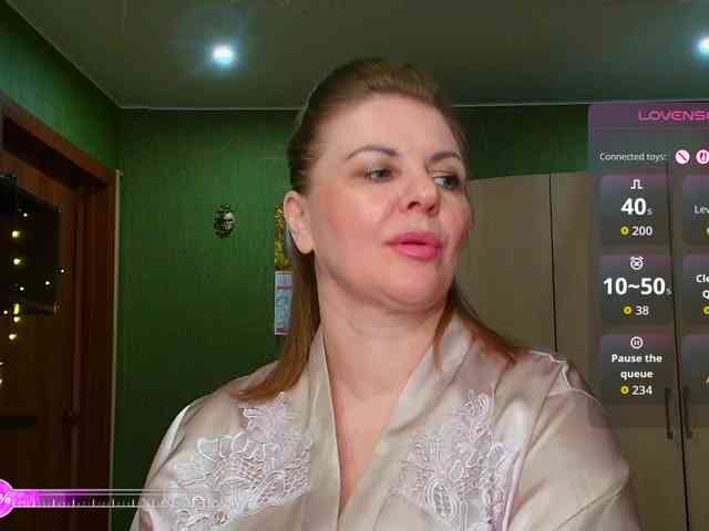 Veronika_Gold webcam