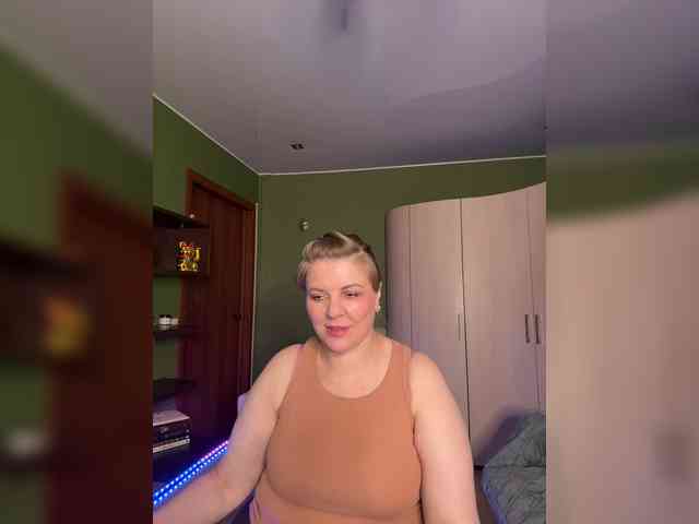 Veronika_Gold webcam