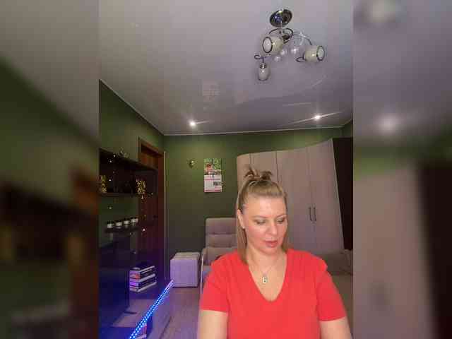 Veronika_Gold webcam