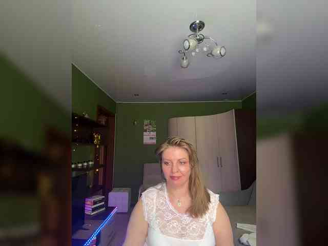 Veronika_Gold webcam
