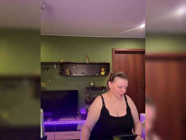 Veronika_Gold webcam