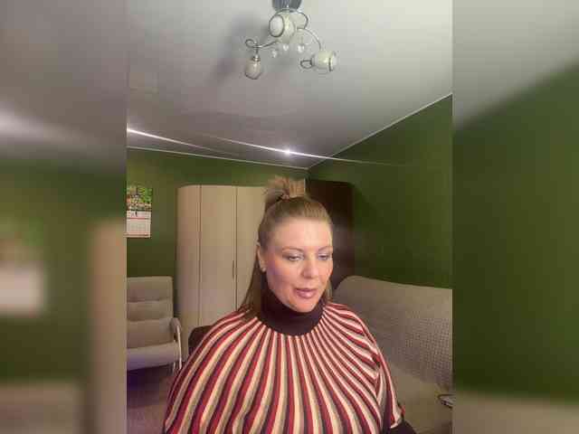 Veronika_Gold webcam