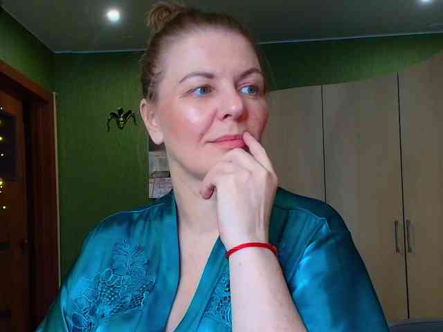 Veronika_Gold webcam