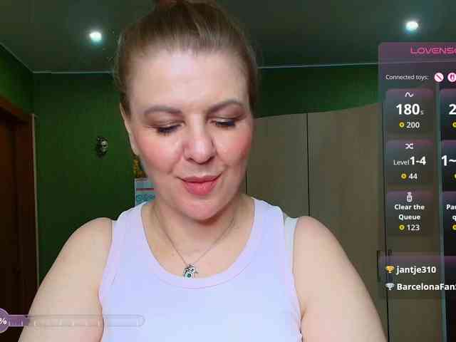 Veronika_Gold webcam