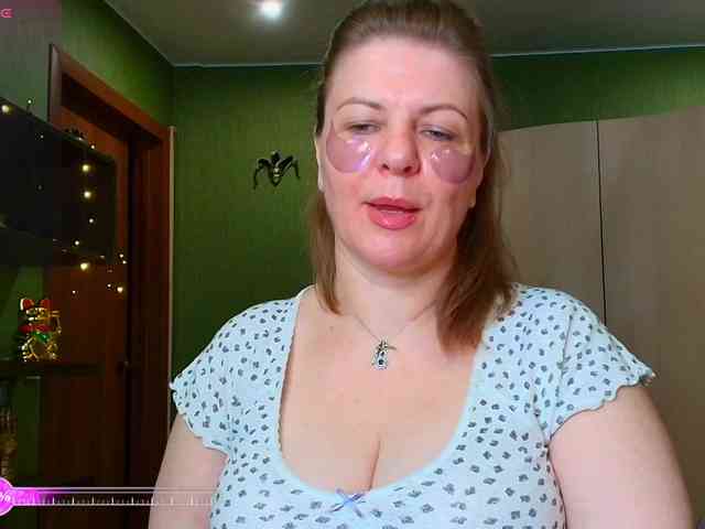 Veronika_Gold webcam