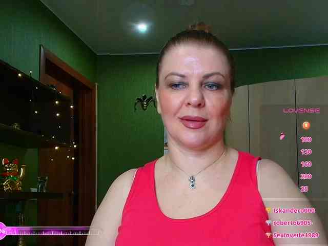 Veronika_Gold webcam
