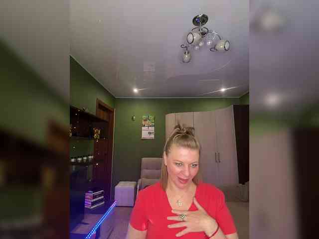 Veronika_Gold webcam