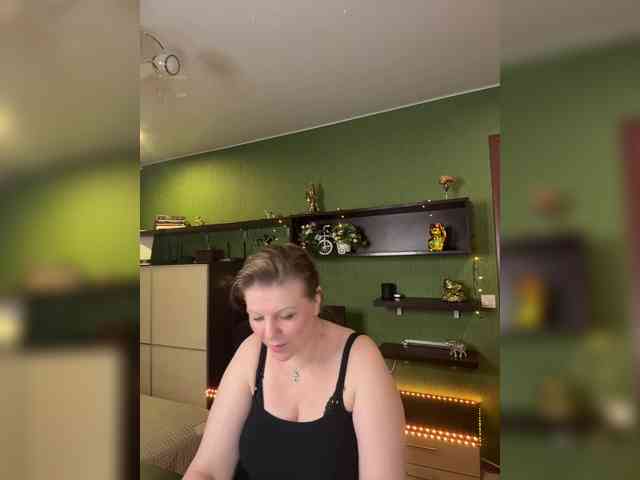 Veronika_Gold webcam