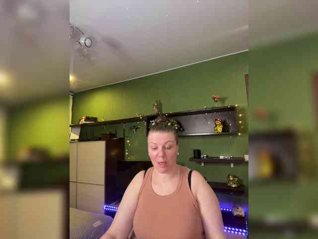 Veronika_Gold webcam