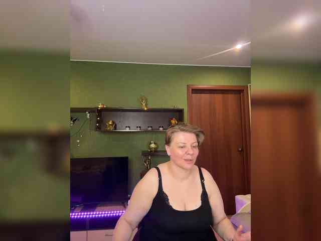 Veronika_Gold webcam