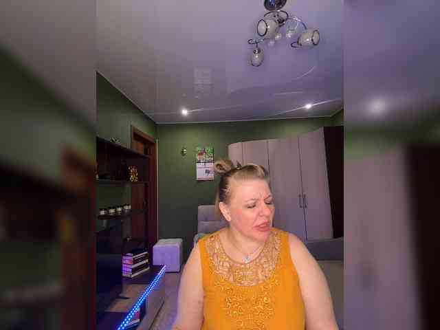 Veronika_Gold webcam