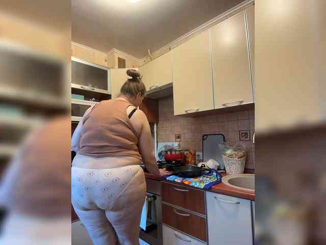 Veronika_Gold webcam
