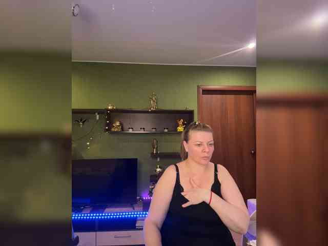 Veronika_Gold webcam